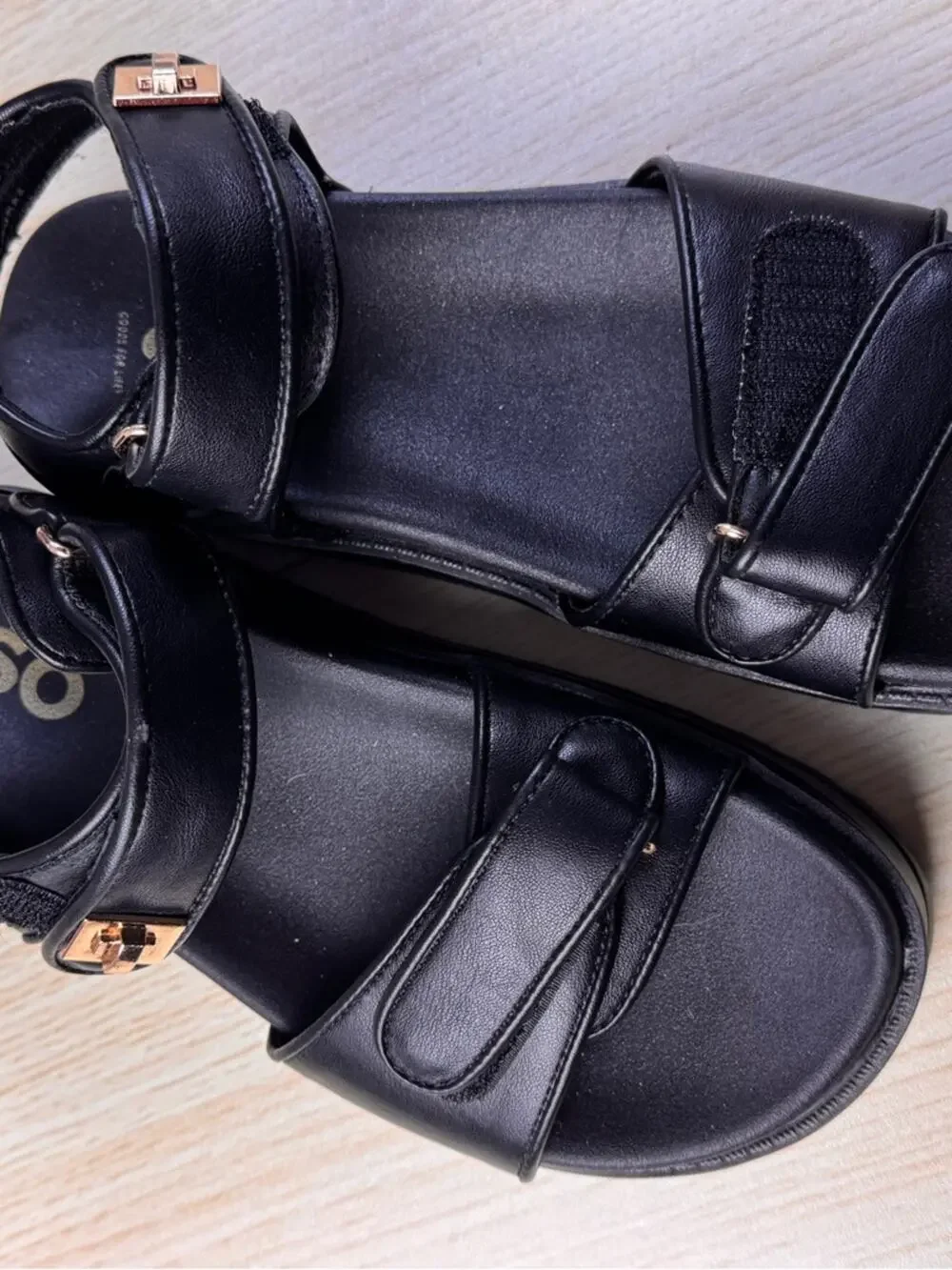 SO Women's Platform Black Sandals with Secure Buckle Strap sz 6.5